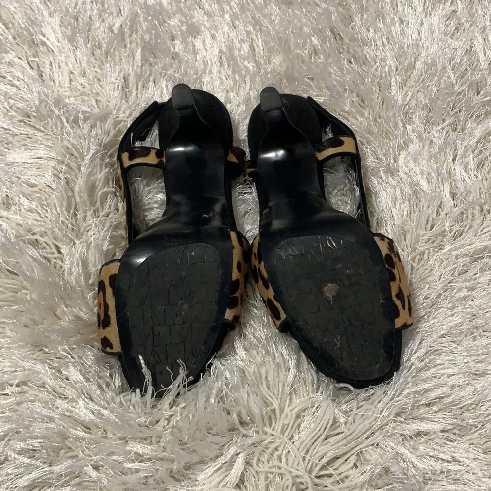 Shoes - Picture 3 of 7